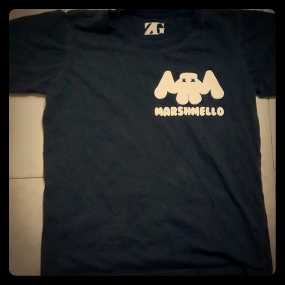 Short sleeve shirt